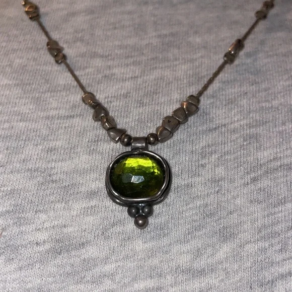 Vintage Silpada Sterling Silver .925 Gorgeous Bright Green Glass - Picture 2 of 6